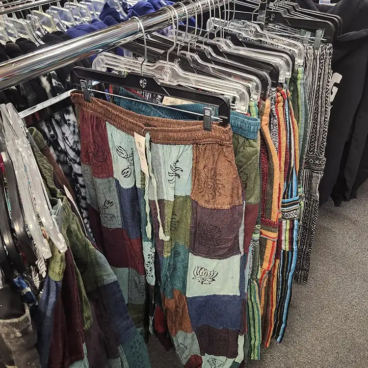 Happy Daze Gift Shop - Hippie Clothing and Gift Items - Springfield, IL