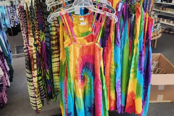 Happy Daze Gift Shop - Hippie Clothing and Gift Items - Springfield, IL