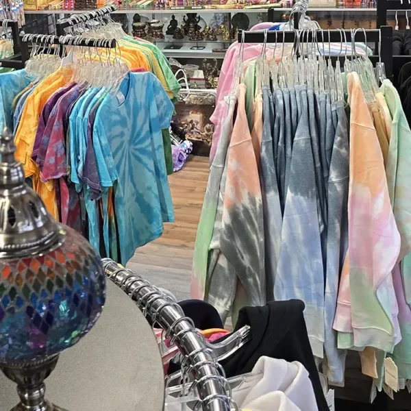 happy-daze-gift-shop-springfield-il-clothing